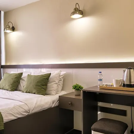 Otel Duck 3*
