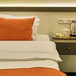 Duck Hotel 3*