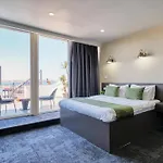 Hotel Duck