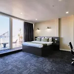 Hotel Duck 3*