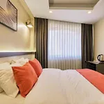 Duck Hotel 3*