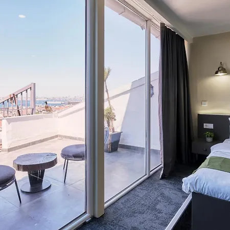 Duck イスタンブール